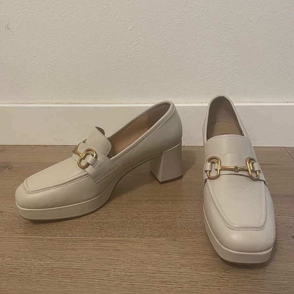 Staccato Cream Heel Loafers - Picture 4 of 7